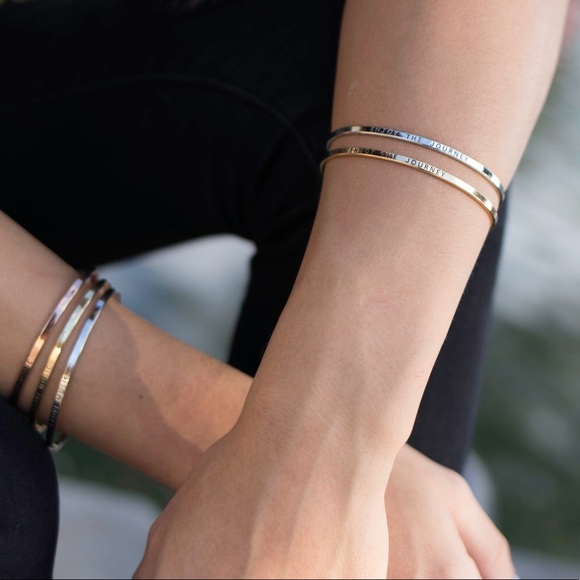 Enjoy the Journey Quote Bracelet - Picture 2 of 2